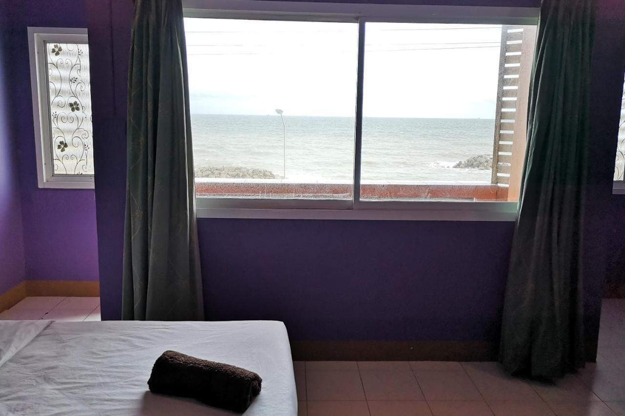 Gao Saengchan Beachfront Rayong Esterno foto