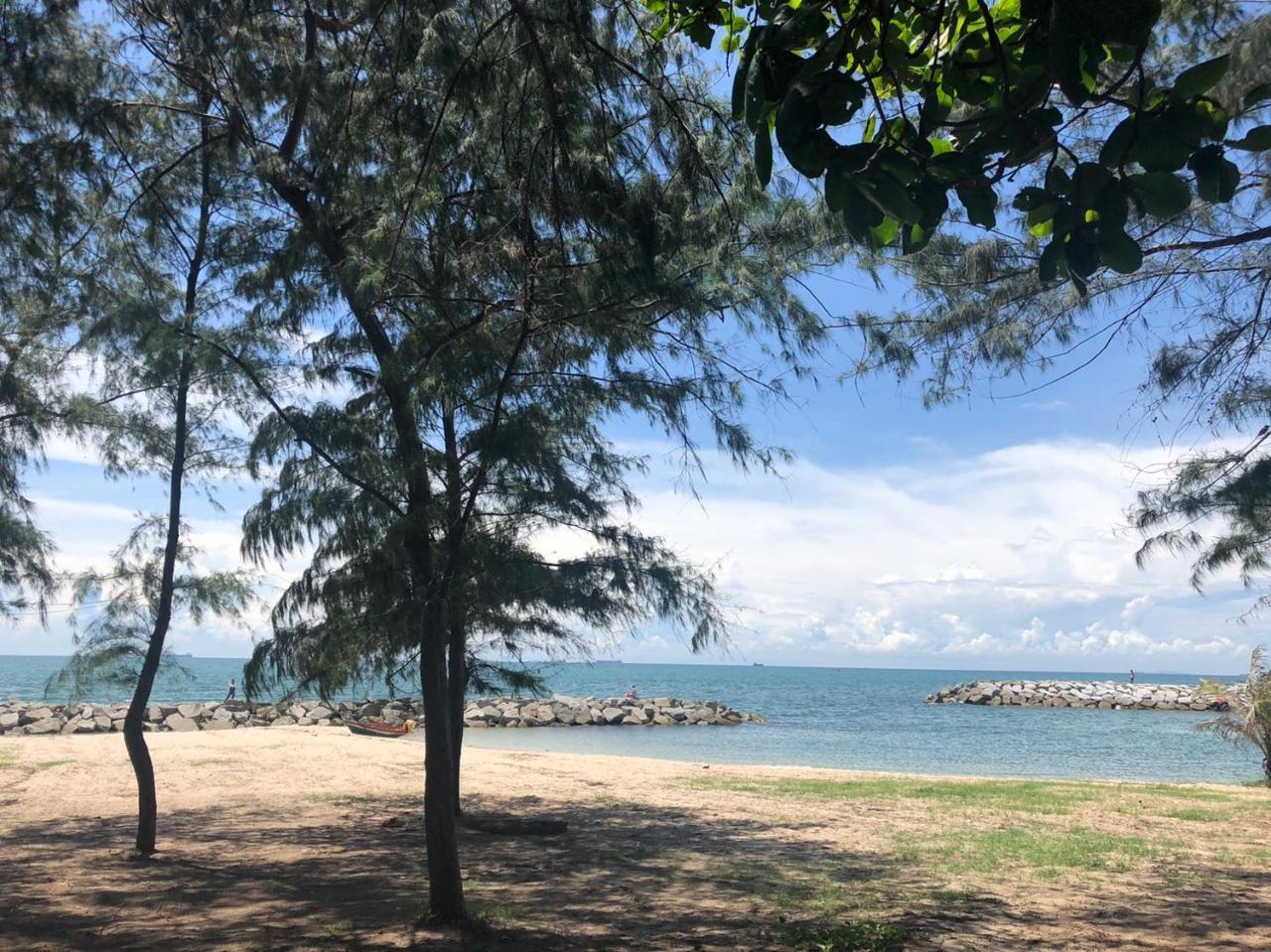 Gao Saengchan Beachfront Rayong Esterno foto